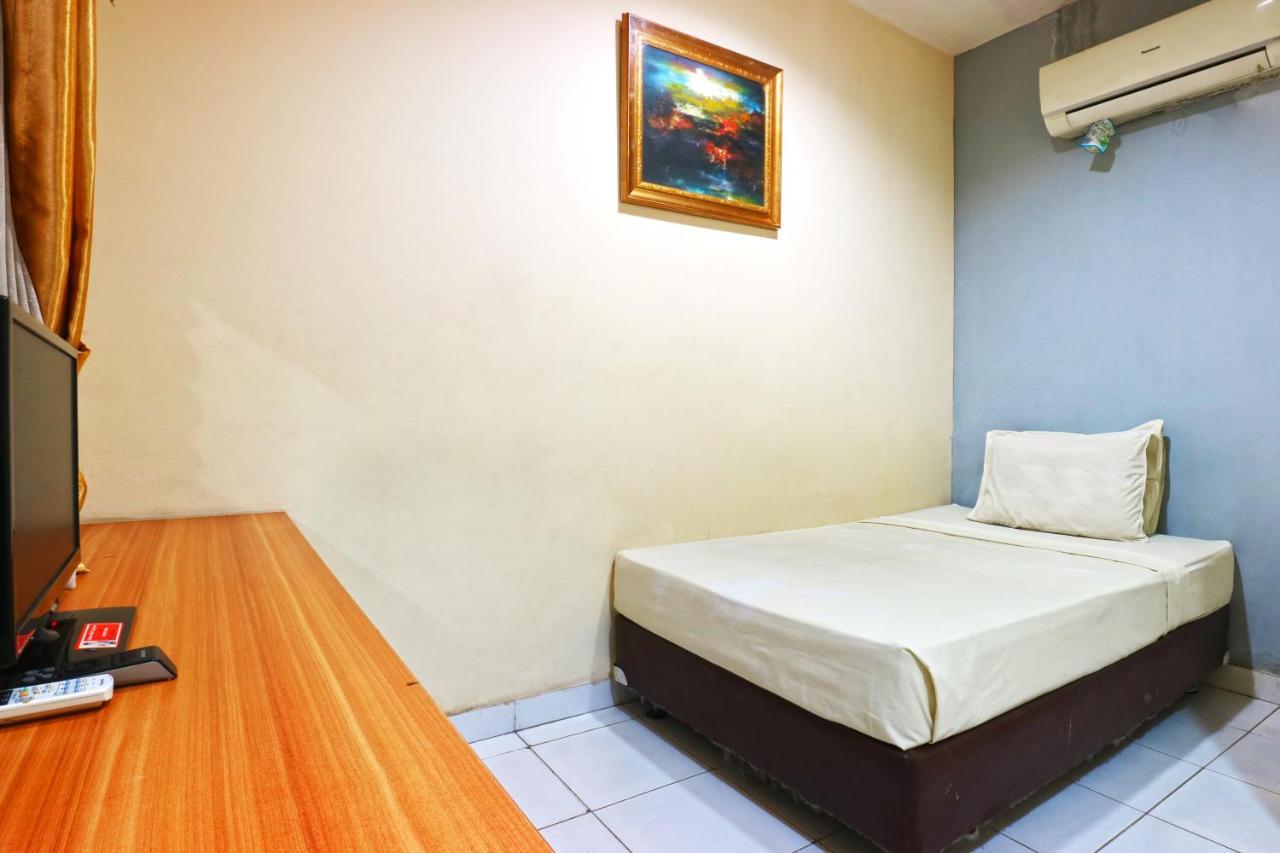 Sabrina Guest House Jakarta Exteriör bild