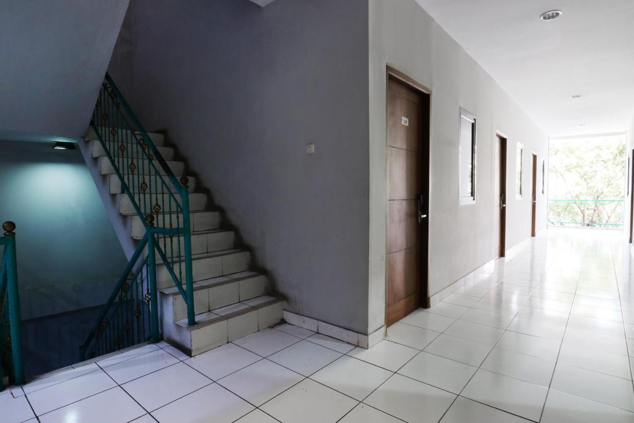 Sabrina Guest House Jakarta Exteriör bild